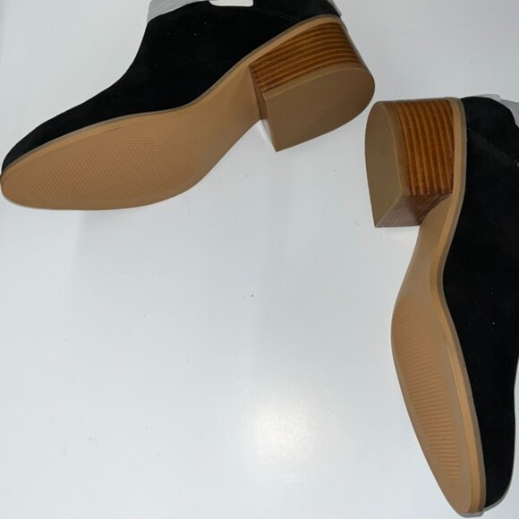 New in the Box Steve Madden Women's Lancaster Bootie in Black Suede Size 9 - Picture 5 of 6